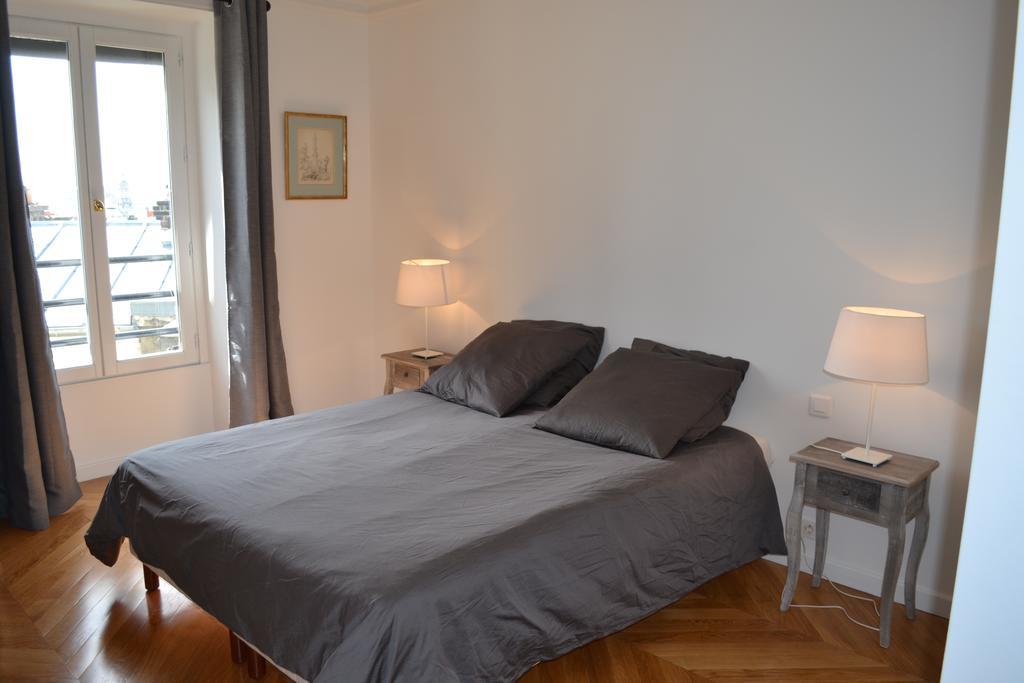 Appartement Moulin Rouge II Paris Room photo